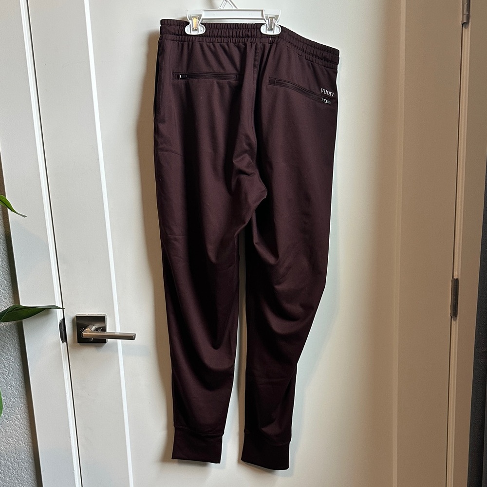 Vuori Men's Dark Brown Joggers